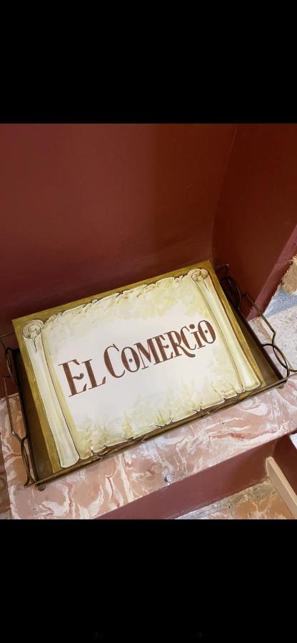 El Comercio Villarejo del Valle Exterior foto